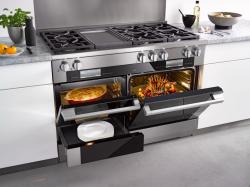 Ремонт духовых шкафов Hotpoint-Ariston в Москве