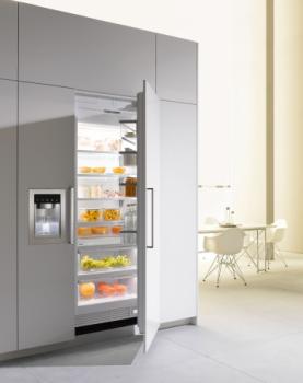 Ремонт холодильников Hotpoint-Ariston в Москве